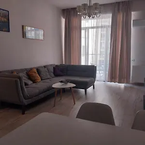 Апартаменты Sol's M2 White Modern, Тбилиси